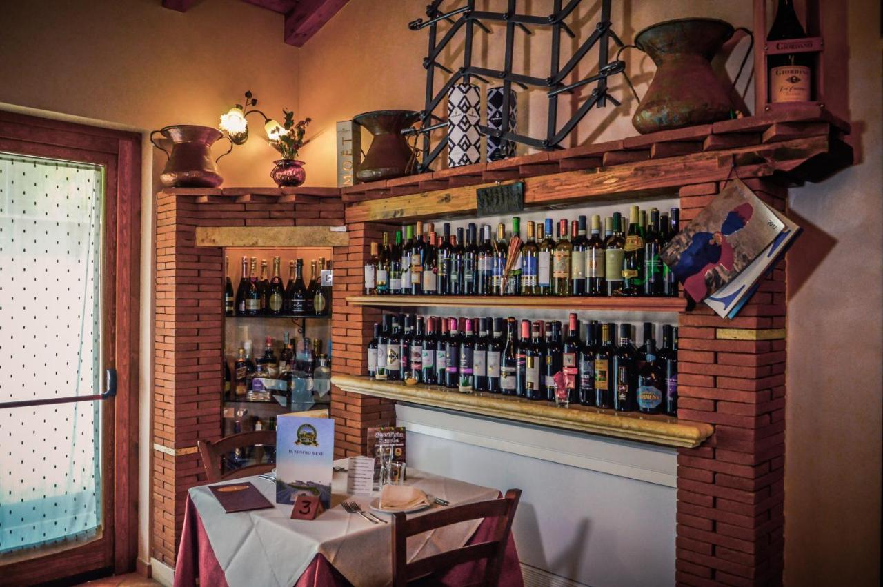 Agriturismo Ciociaro " Il Colle " Hotel Ristorante Ceprano Dış mekan fotoğraf