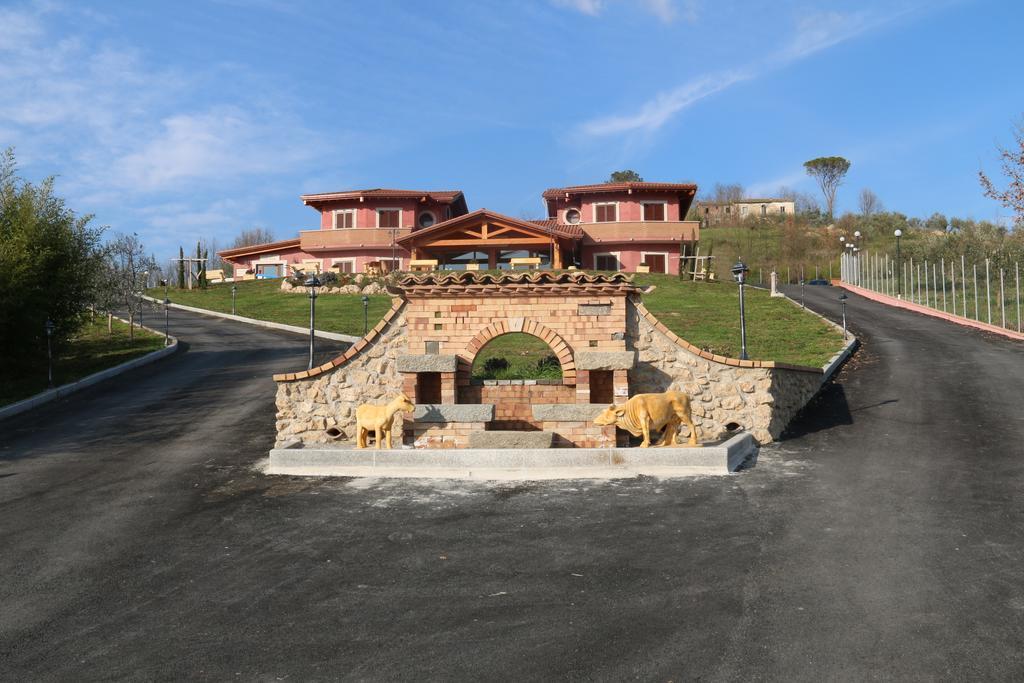 Agriturismo Ciociaro " Il Colle " Hotel Ristorante Ceprano Dış mekan fotoğraf