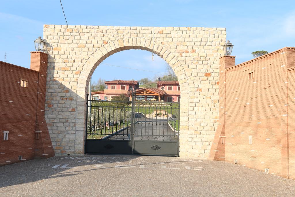 Agriturismo Ciociaro " Il Colle " Hotel Ristorante Ceprano Dış mekan fotoğraf