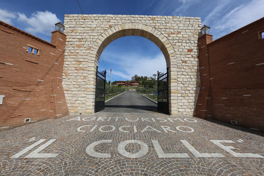 Agriturismo Ciociaro " Il Colle " Hotel Ristorante Ceprano Dış mekan fotoğraf