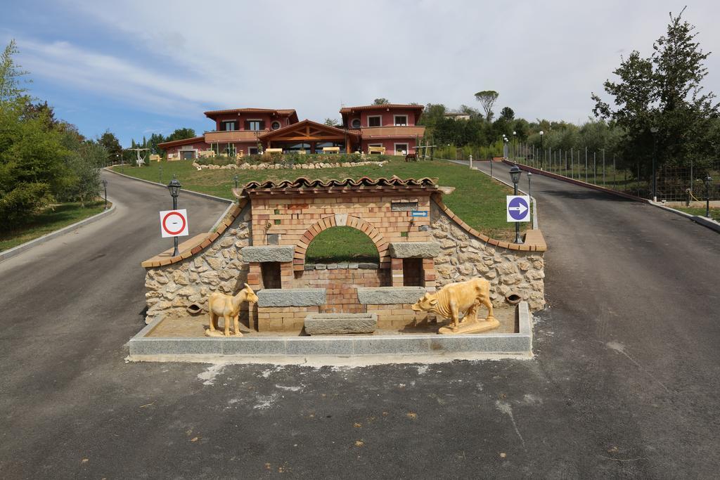 Agriturismo Ciociaro " Il Colle " Hotel Ristorante Ceprano Dış mekan fotoğraf